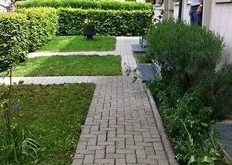 Nachher: Gartenweg